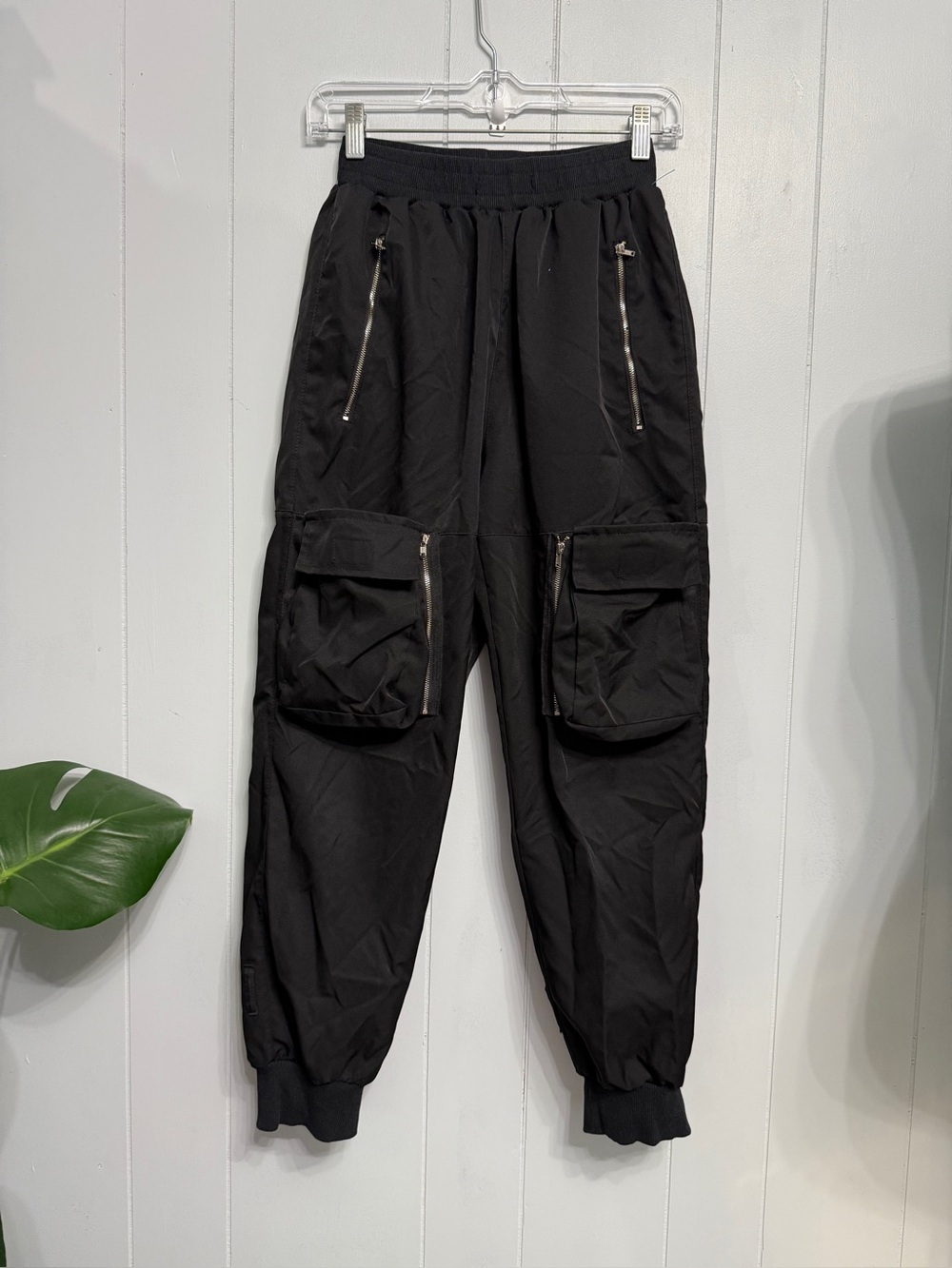 Women's Black Cargo Jogger Pants with Zip Pockets
